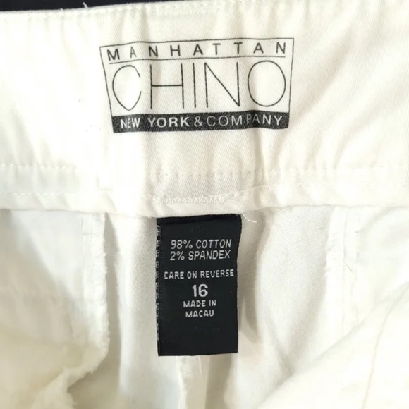 Manhattan Chino White Capri - Picture 7 of 8